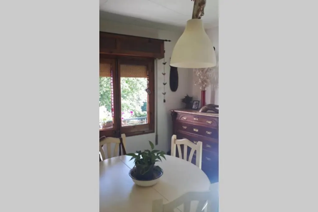 Сasa de vacaciones River house_Casa junto al río Osor